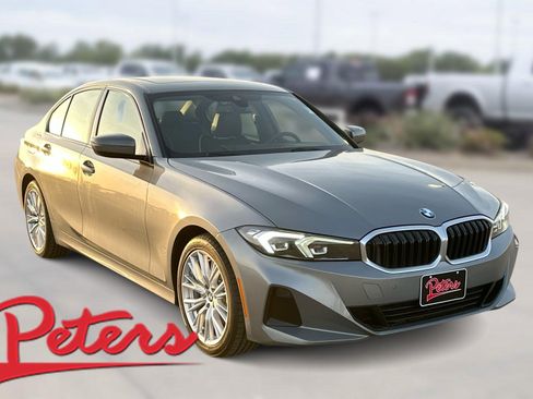 Used 2023 BMW 330i Sedan image 1