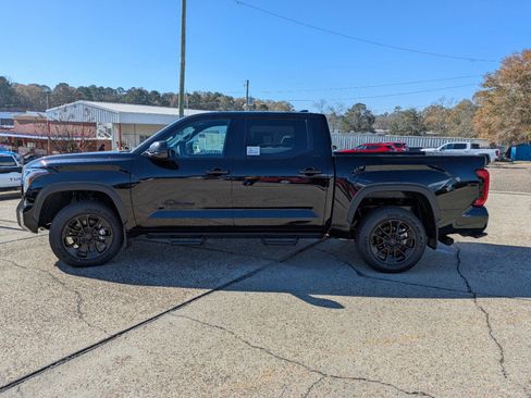 New 2025 Toyota Tundra SR5 image 4