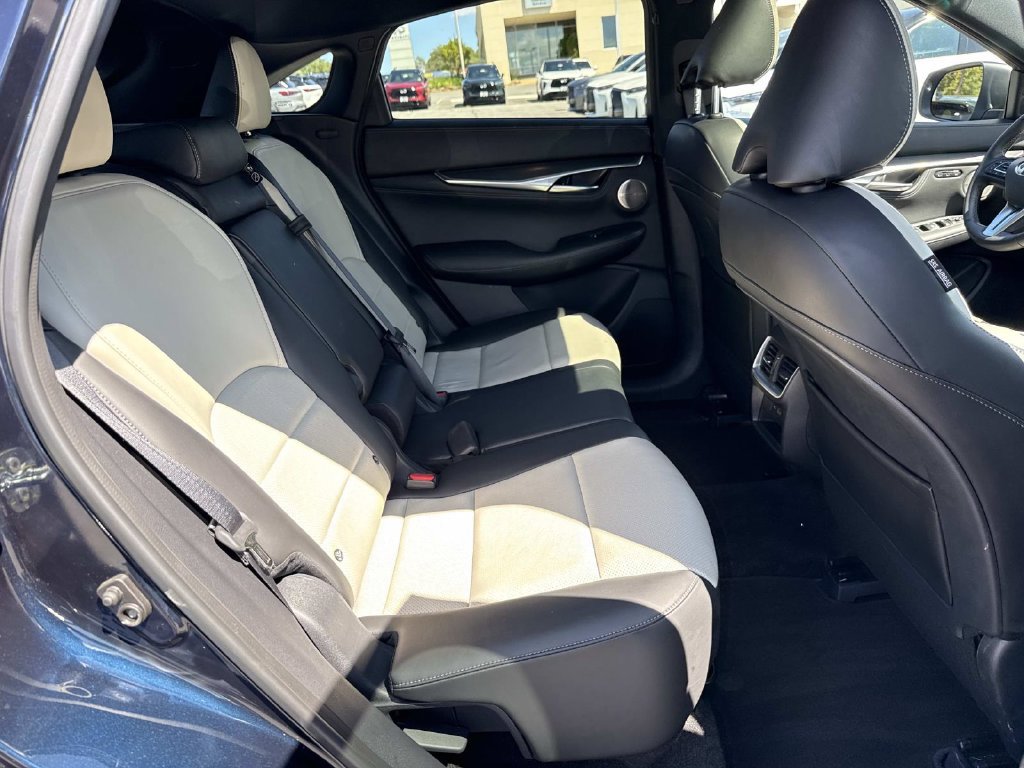 Certified 2025 INFINITI QX55 Essential AWD/4WD image 20