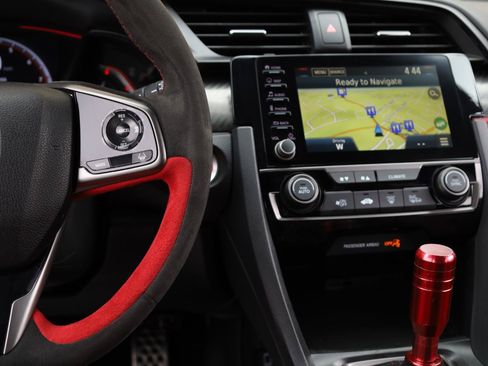 Used 2020 Honda Civic Type R image 38