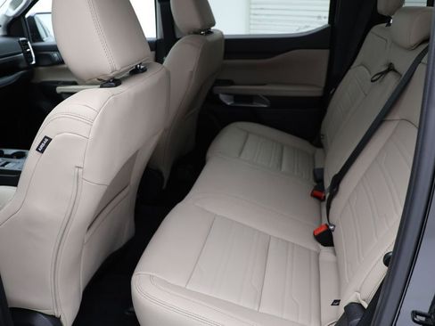 New 2025 Ford Ranger Lariat w/ Chrome Accent Package image 12