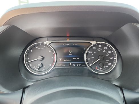 Used 2024 Nissan Sentra SV FWD image 17