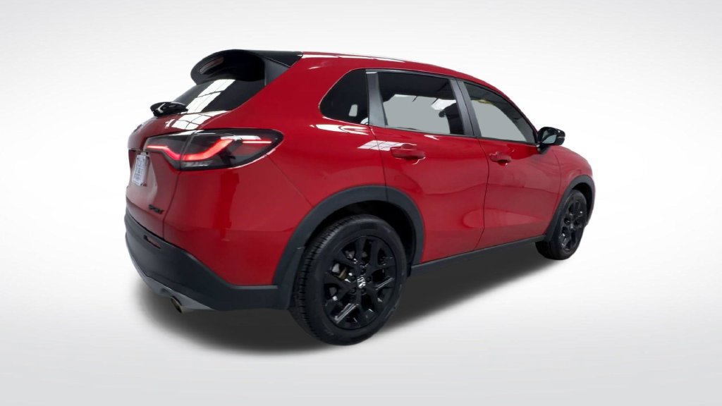 Used 2025 Honda HR-V Sport image 8