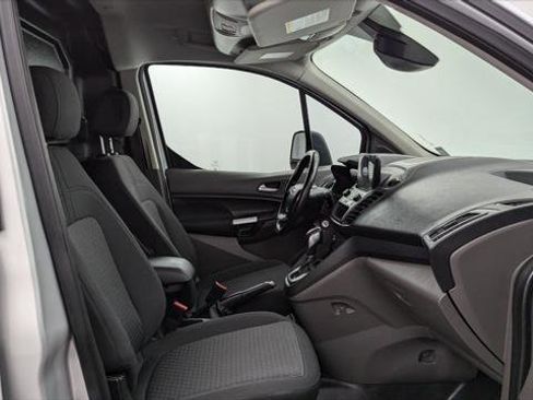 Used 2019 Ford Transit Connect XLT image 16