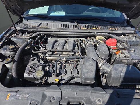 Used 2013 Ford Taurus SEL image 37