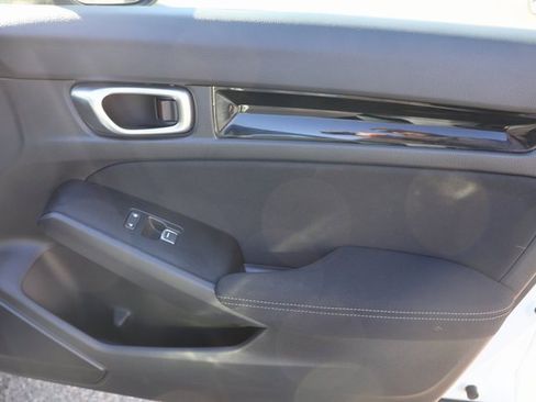 Used 2024 Honda Civic EX image 28