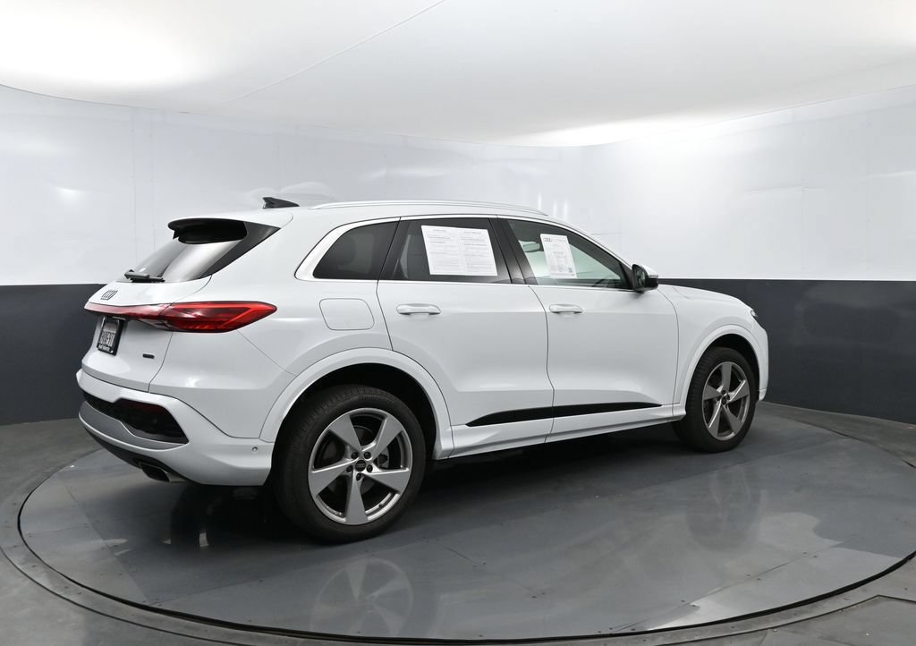Used 2025 Audi Q5 Premium Plus w/ Premium Plus AWD/4WD image 20