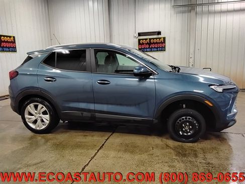 Used 2025 Buick Encore GX Preferred FWD image 5