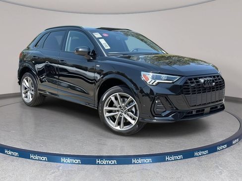 Certified 2025 Audi Q3 2.0T Premium w/ Convenience Package AWD/4WD image 1