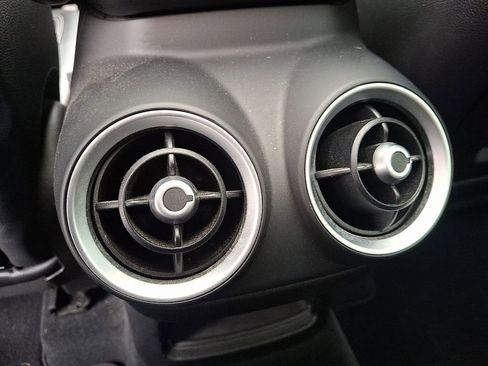 Used 2018 Alfa Romeo Stelvio Sport w/ Quick Order Package 22J Sport image 11