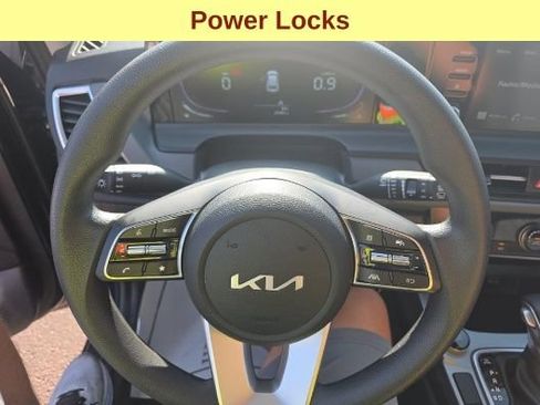 Used 2026 Kia Seltos LX AWD/4WD image 11