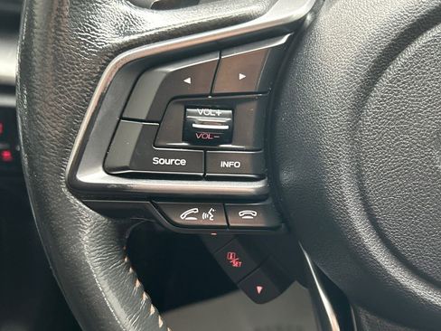 Used 2020 Subaru Crosstrek 2.0i Limited w/ Moonroof Package w/Navigation image 32