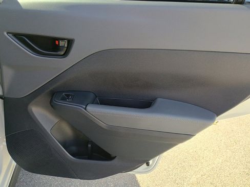 Certified 2024 Subaru Crosstrek 2.0i Premium image 18