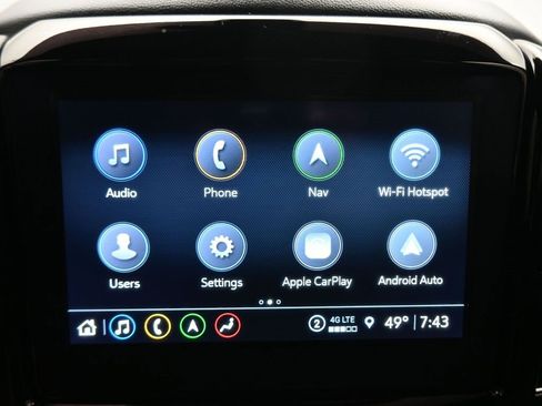 Used 2023 Chevrolet Traverse RS image 16