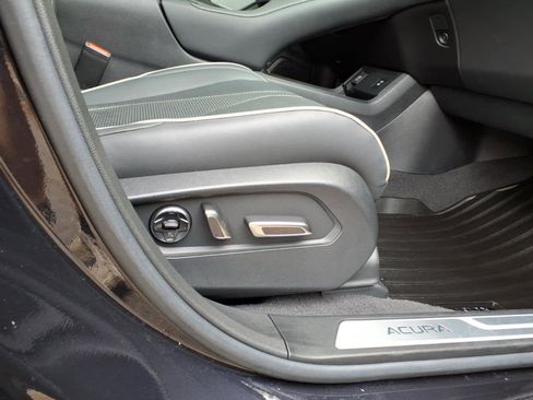 Certified 2024 Acura RDX SH-AWD w/ Advance Package image 17