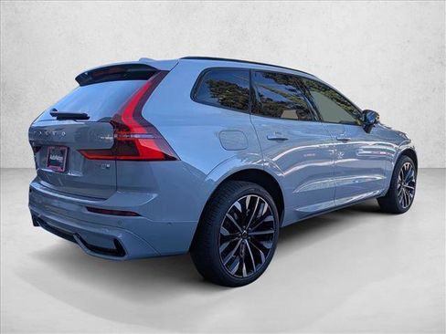 New 2026 Volvo XC60 T8 Ultra w/ Protection Package Premier image 2