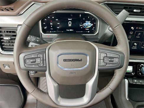 New 2026 GMC Sierra 2500 Denali w/ Denali Reserve Package image 7