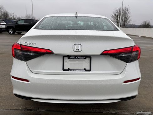 Certified 2024 Honda Civic EX image 16