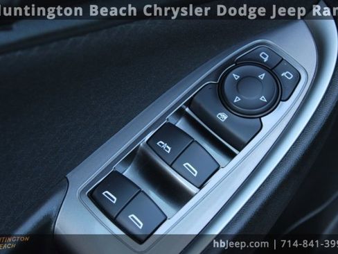 Used 2023 Chevrolet Malibu LT image 10