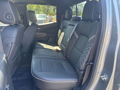 New 2026 GMC Canyon Denali image 11