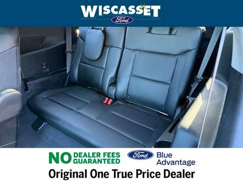 Certified 2022 Ford Explorer XLT w/ Equipment Group 202A image 8