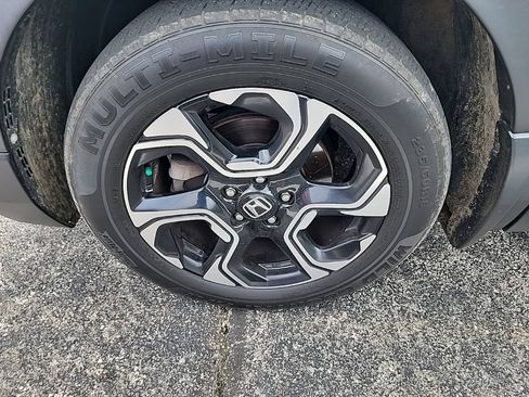 Used 2018 Honda CR-V Touring image 12