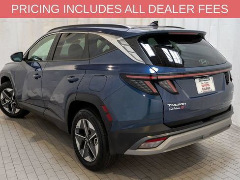 Used 2025 Hyundai Tucson SEL AWD/4WD image 3