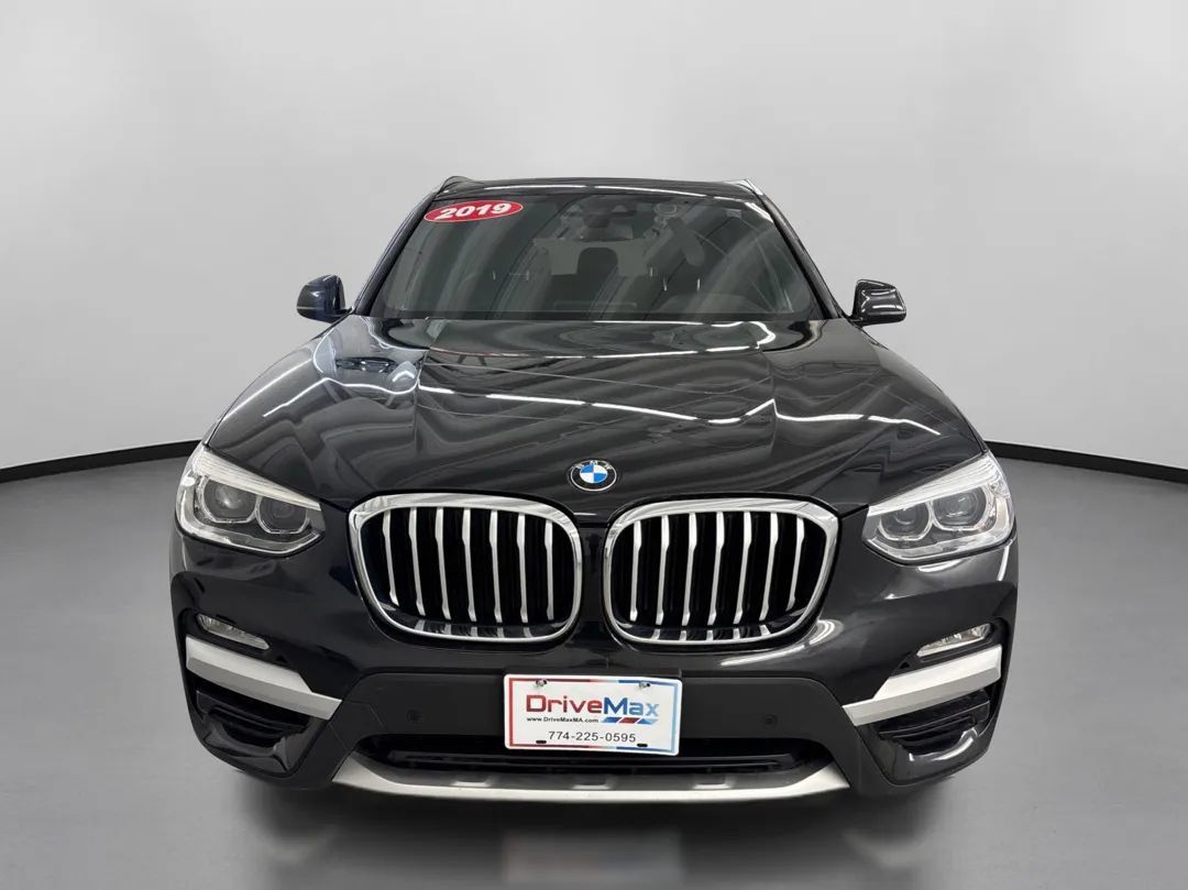Used 2019 BMW X3 xDrive30i w/ Premium Package AWD/4WD image 2