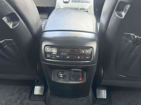 Used 2024 Hyundai Palisade SEL AWD/4WD image 46