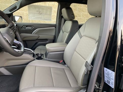 New 2026 GMC Canyon Elevation image 14