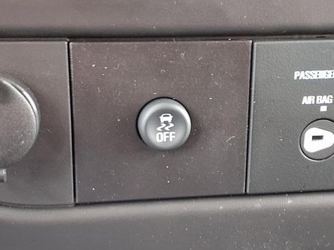 New 2025 Chevrolet Express 2500 w/ Driver Convenience Package image 15