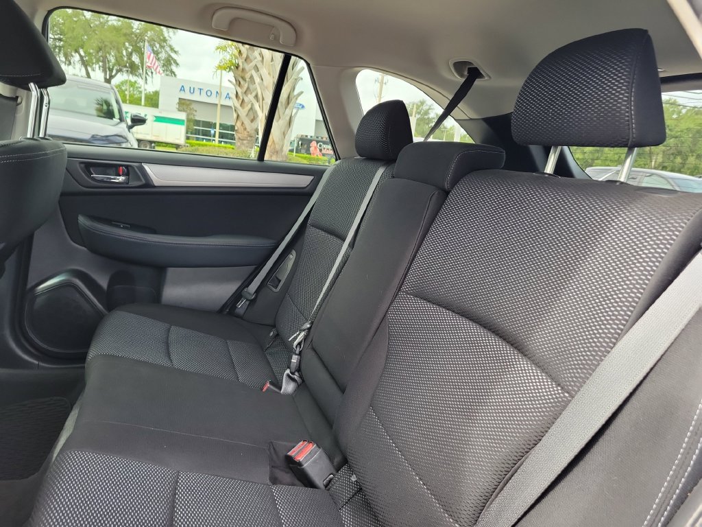 Used 2019 Subaru Outback 2.5i Premium AWD/4WD image 19