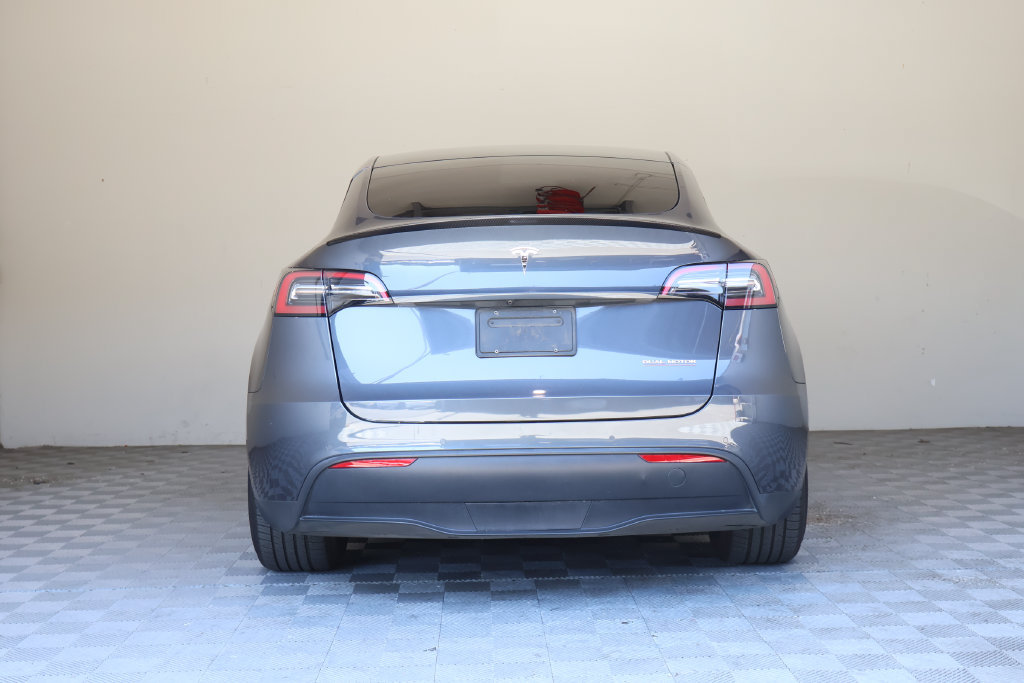 Used 2022 Tesla Model Y Performance AWD/4WD image 11