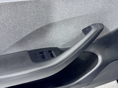 Used 2024 Tesla Model 3 Long Range RWD image 15