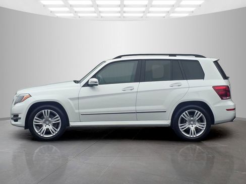 Used 2015 Mercedes-Benz GLK 350 2WD image 2