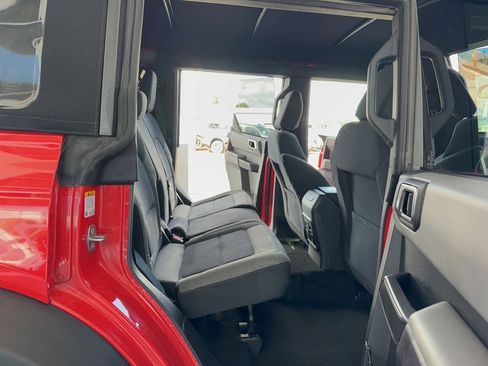 Certified 2023 Ford Bronco Big Bend w/ Sasquatch Package image 14