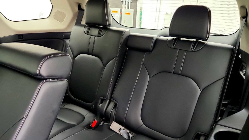 Used 2023 Honda Pilot Elite image 21