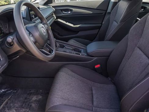 Used 2025 Honda Accord SE image 21