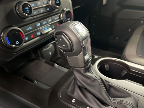 New 2026 Ford Bronco Outer Banks image 16