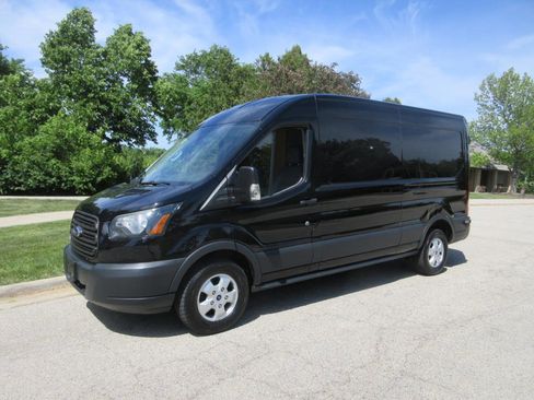 Used 2017 Ford Transit 250 148 Medium Roof RWD image 2