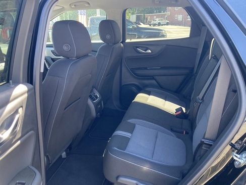 New 2025 Chevrolet Blazer LT w/ Midnight/Sport Edition image 21