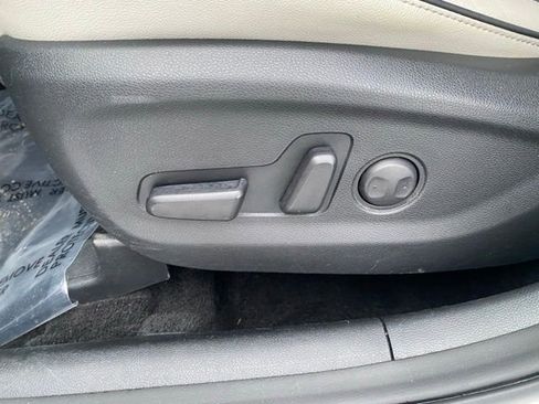 Used 2019 Kia Sportage EX w/ EX Sport Appearance Package image 18