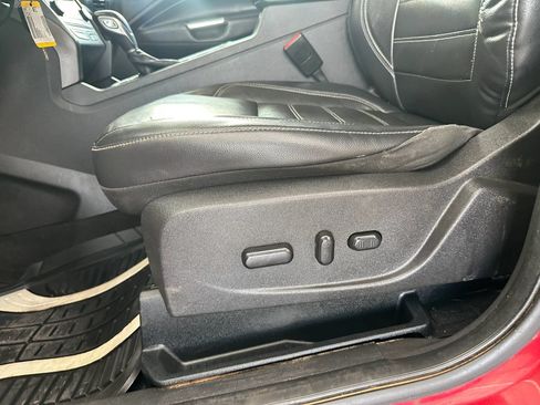 Used 2018 Ford Escape SEL w/ Ford Safe & Smart Package AWD/4WD image 18