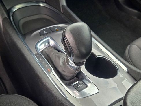 Used 2024 Chevrolet Malibu LT w/ Midnight Edition FWD image 37