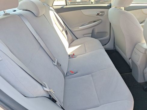 Used 2012 Toyota Corolla LE image 26