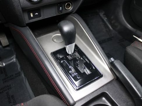 Used 2018 Mitsubishi Outlander Sport ES image 12