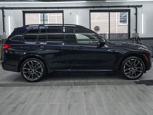 Used 2023 BMW X7 M60i w/ Executive Package image 5