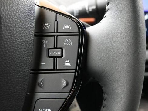 New 2026 Subaru Uncharted AWD image 27