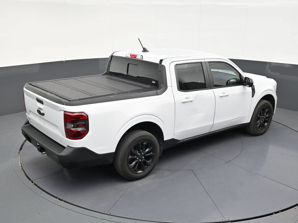 Used 2024 Ford Maverick Lariat w/ Black Appearance Package FWD image 16