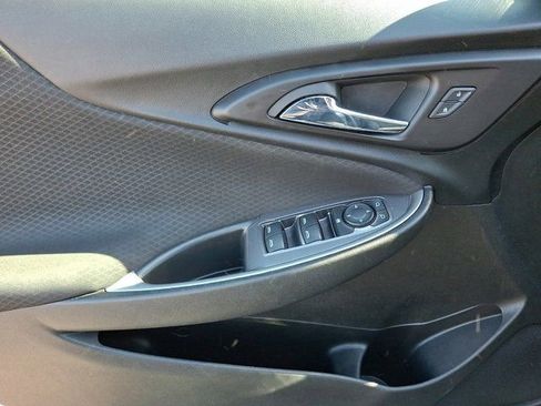 Used 2023 Chevrolet Malibu LT image 16